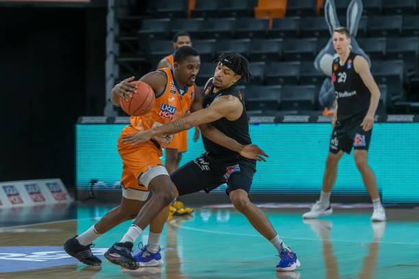 于其个人能 于其个人能