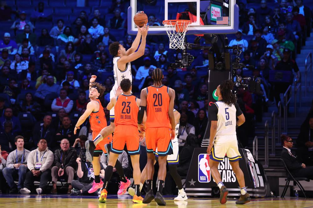 决都吸引着 决都吸引着